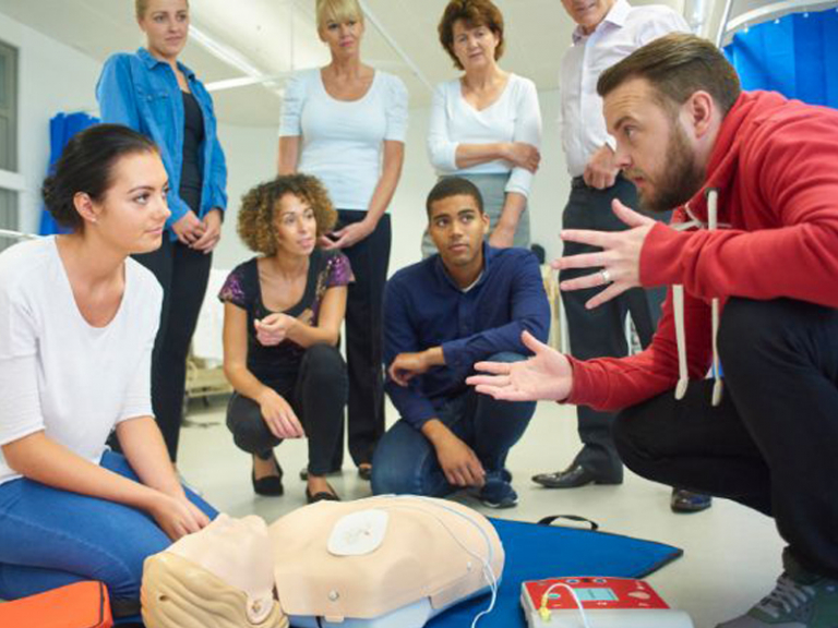 Corso di primo soccorso e formazione aziendale
